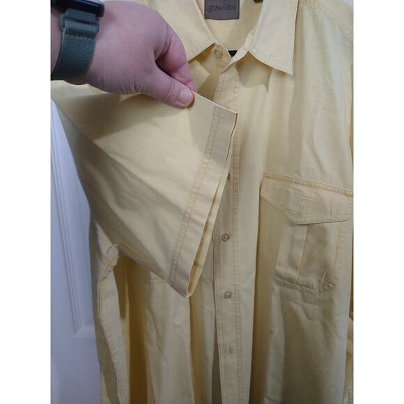 St John's Bay Shirt Men L Yellow Short Sleeve Button Down Pockets Summer - Picture 3 of 7